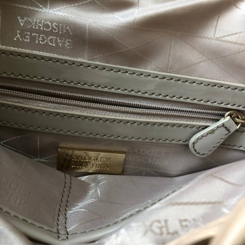 Badgley Mischka Cream With Hint of Pink Quilted Leather Bucket Bag - Picture 9 of 15
